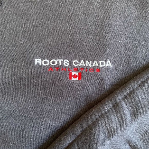 Vintage Roots Canada Sweatshirt - Picture 2 of 8